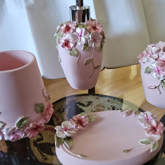 4 piece bathroom accessories. Soap dish, toothbrush holder, cup,and lotion disp - Picture 2 of 2